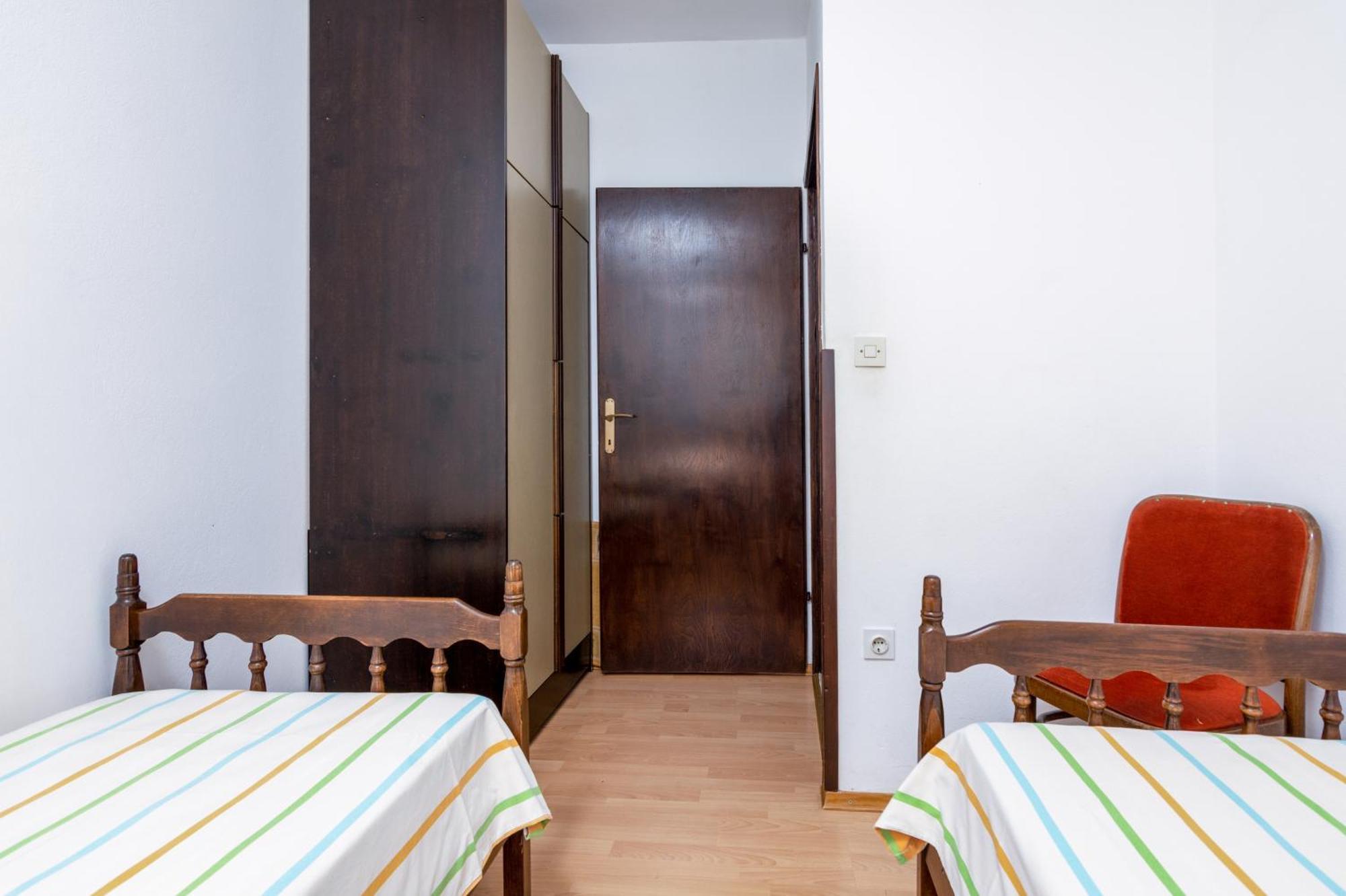 Apartments With A Parking Space Medulin - 7494 Habitación foto